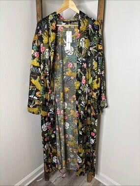 Hers and Mine Black Tropical Floral & Leopard Open-Front Duster Size M